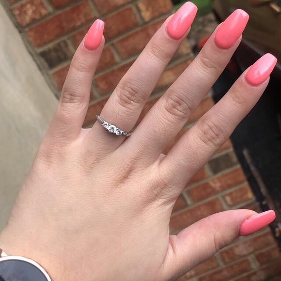 SOLD Fairytale Sparkle Pandora ring - Picture 1 of 7